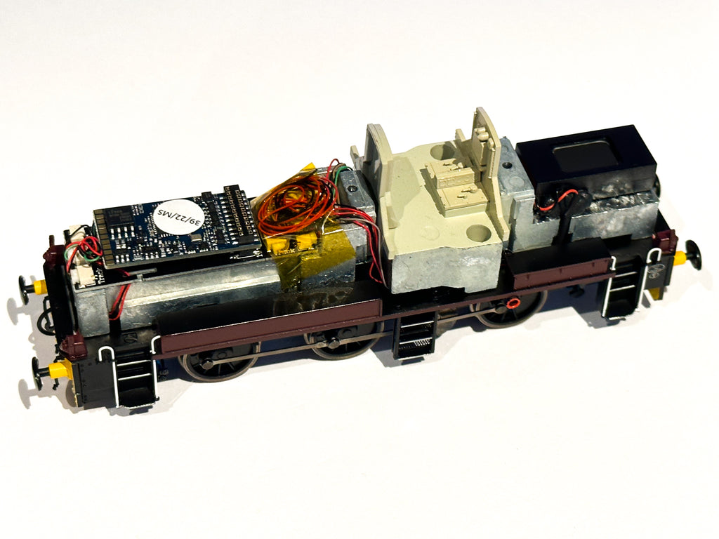 Sound Fitting The Heljan Class 14