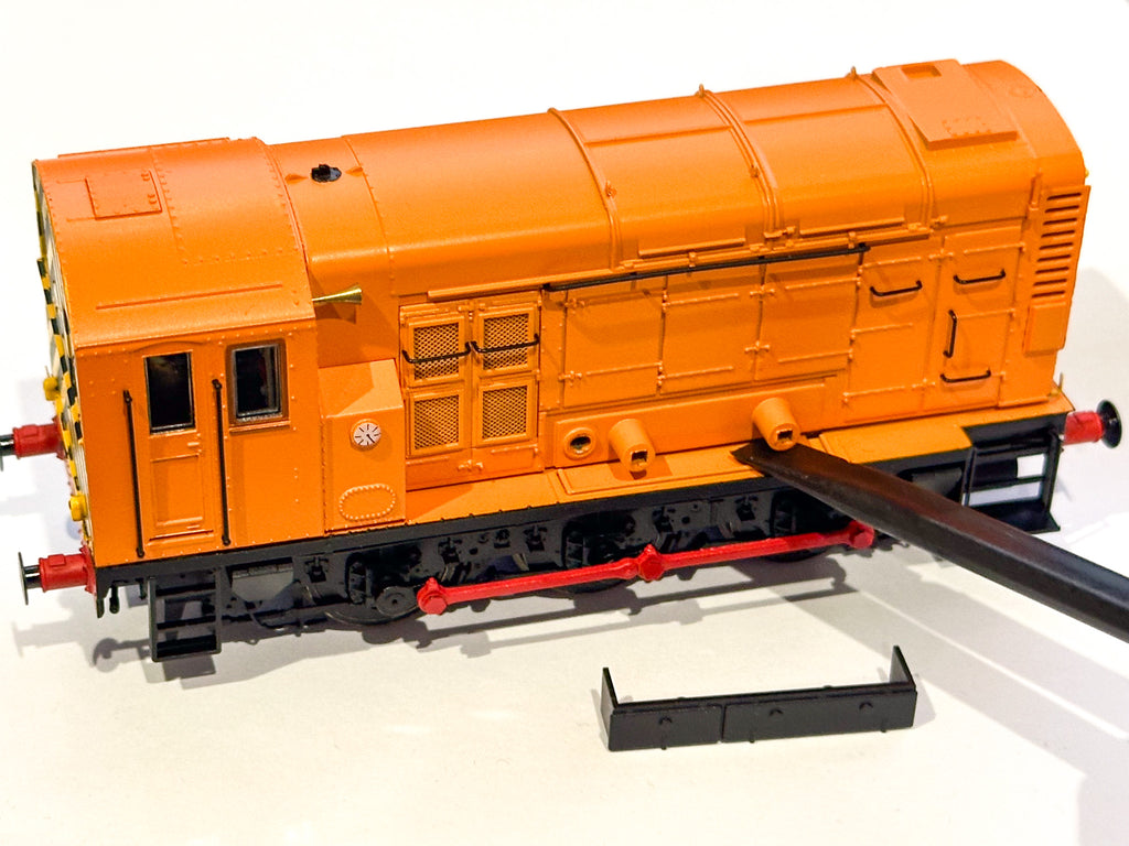 Heljan Class 11 Sound And Stay Alive Fitting | Roads And Rails