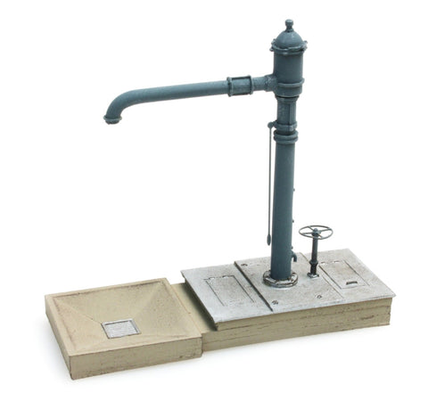 Artitec 1:87 Water Crane (Painted) 387.35 - Roads And Rails