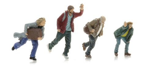 ArtiTec 1:87 Passengers In A Hurry (Painted) 5870119