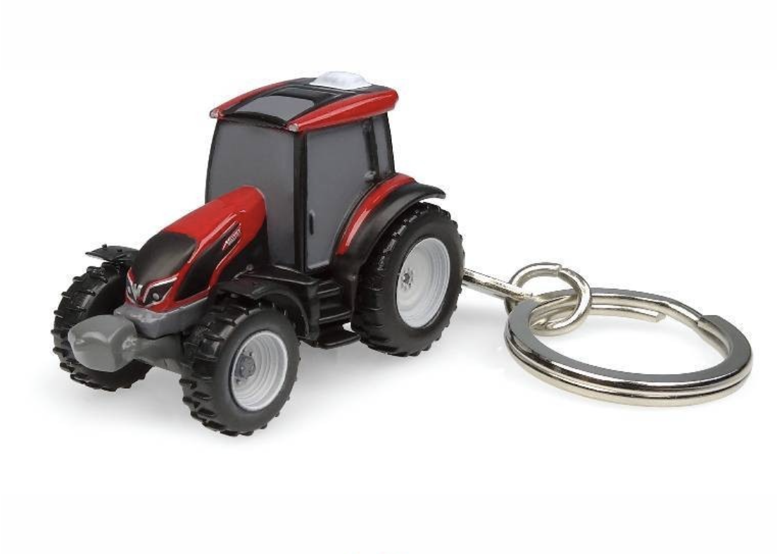 Valtra G135 Tractor Keyring, Roughly TT 1:120 Scale– Roads And Rails