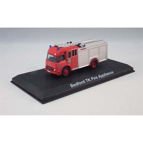 Bedford TK Fire Engine 1:76 - Roads And Rails