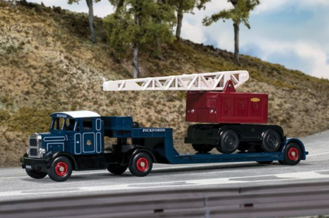 Corgi Trackside Scammell Low Loader And Coles Crane DGS00001 - Roads And Rails