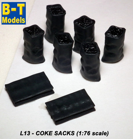 B-T Models Coke Sacks L13 - Roads And Rails
