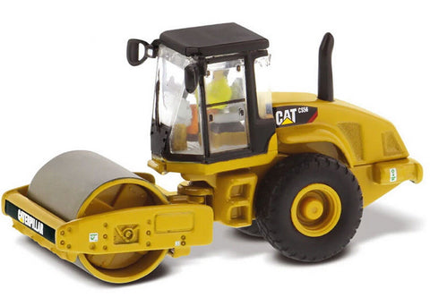 Diecast Masters 1:87 Cat CS56 Smooth Drum Vibratory Soil Compactor 85246 - Roads And Rails